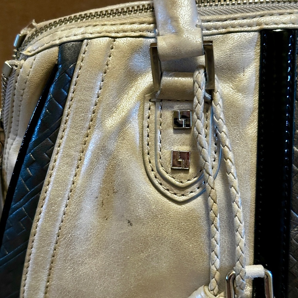 L.A.M.B. y2k Vintage Elegant White, Gray and Black Handbag - Picture 6 of 9
